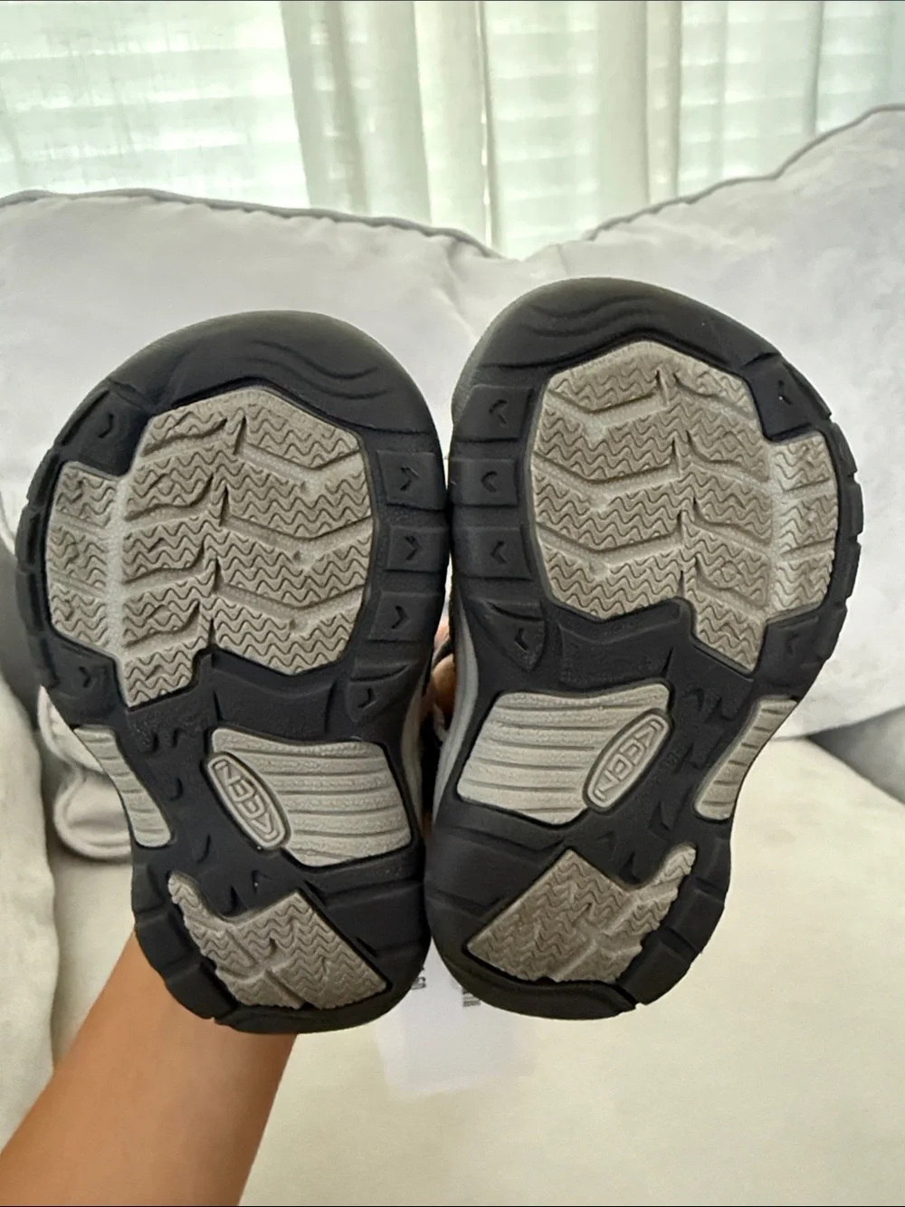 Keen toddler c5 Navy and Yellow Closed-Toe Sandals